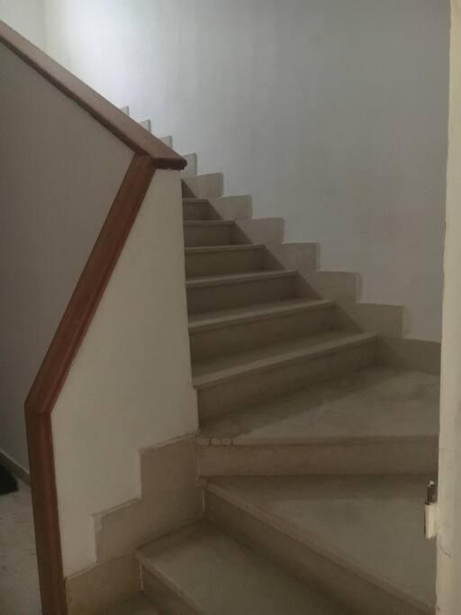 Appartement Simple Et Propre 斯法克斯 外观 照片