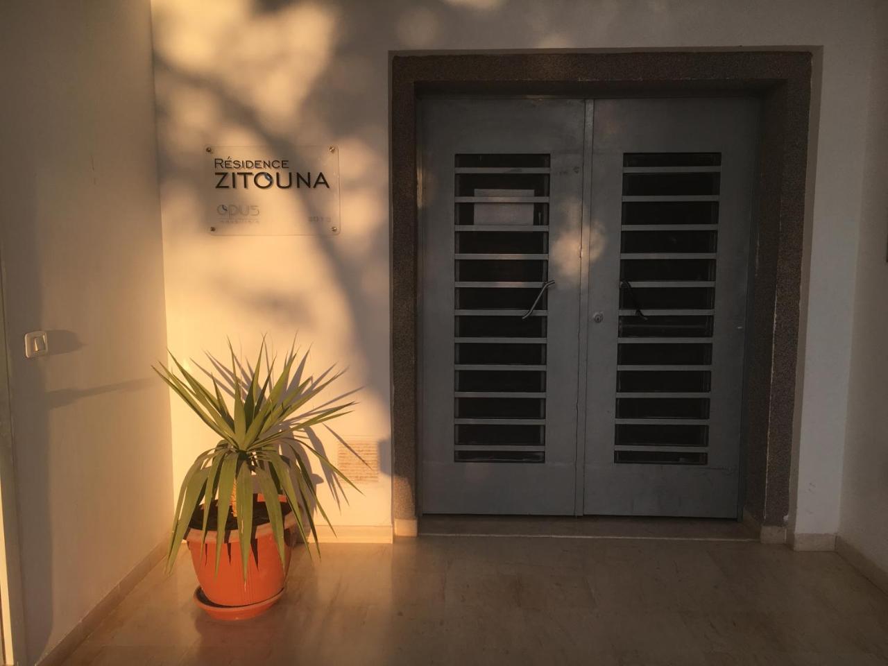 Appartement Simple Et Propre 斯法克斯 外观 照片